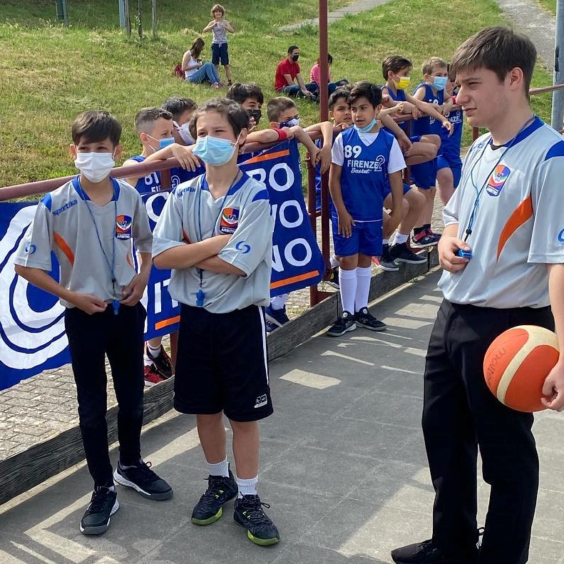 arbitri CSI Colle Val Elsa CSI Sprint Spring Tour 2021 giovanissimi 12enni Giulio e Manuel insieme a Mattia